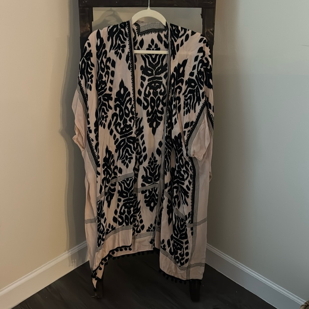 Black and Cream Kimono